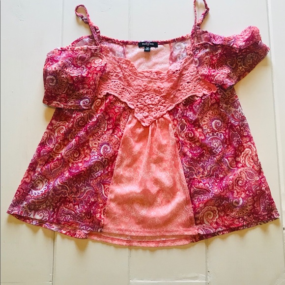 Ransom Ladies Spaghetti Strap Summer Top - Picture 2 of 7